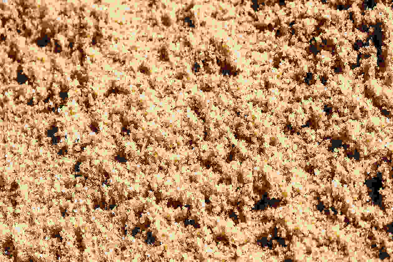 Мытый купить в нижнем новгороде. Песок мытый. Песок сеяный. Фракционированный песок. Полевошпатовый песок.